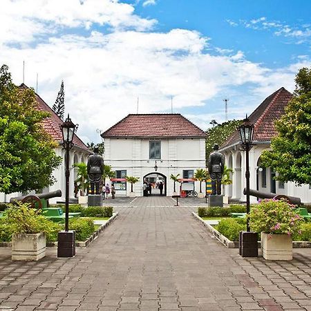 Mitra Hotel Yogyakarta Exterior foto